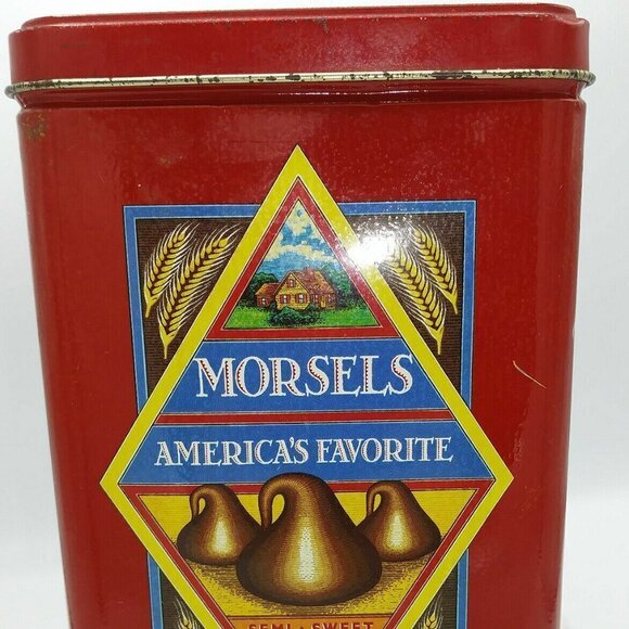 Vintage Nestle Tollhouse Cookies Tin with Ritz Crackers Cover Unique Collectible - Picture 4 of 7